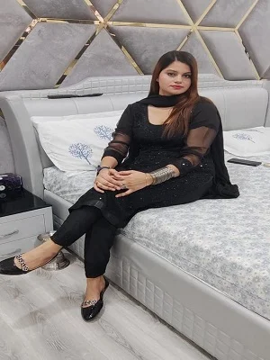 Call Girl in Darjeeling